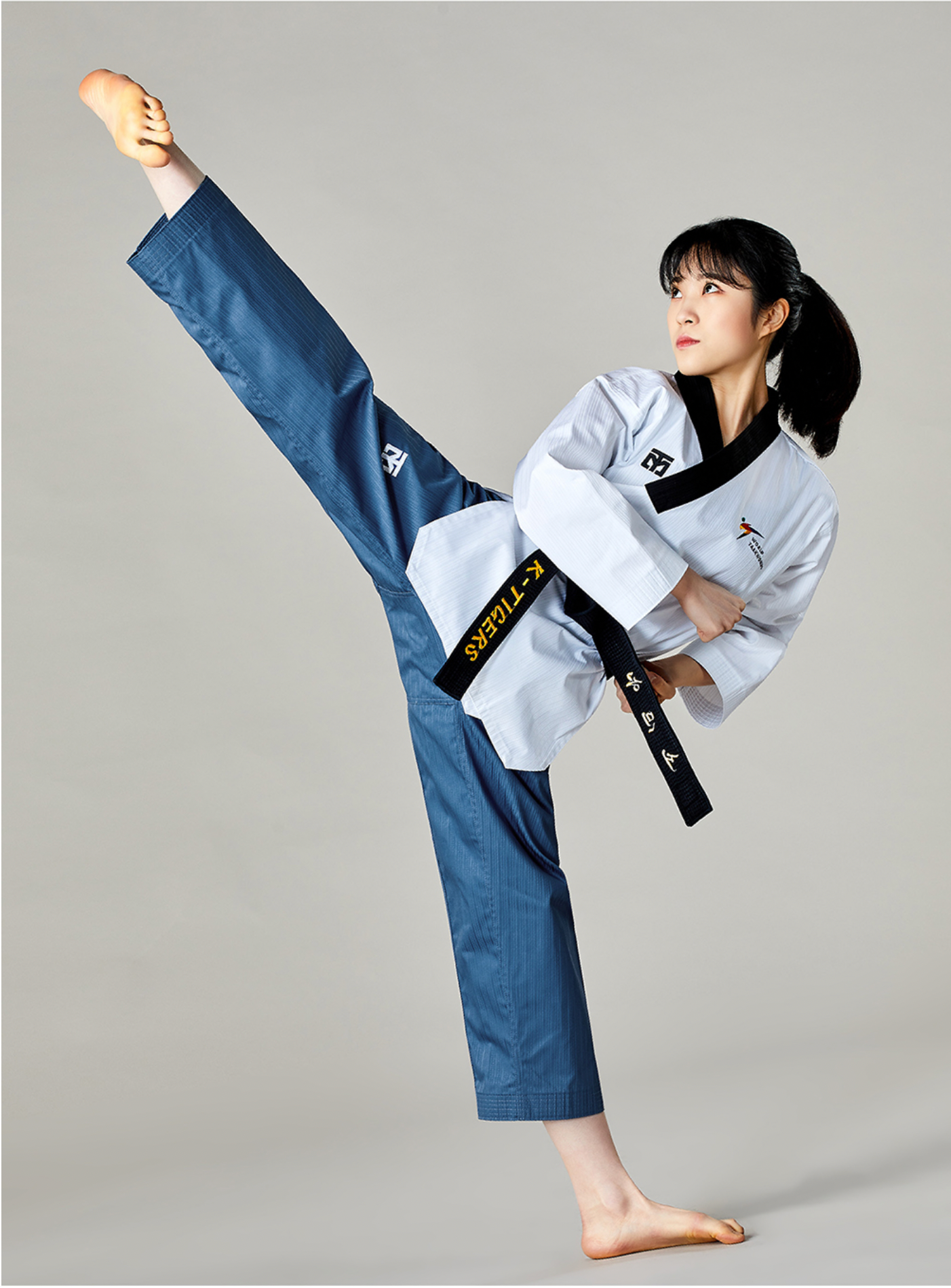 TAEBEK Poomsae Uniform (Dan, Female)