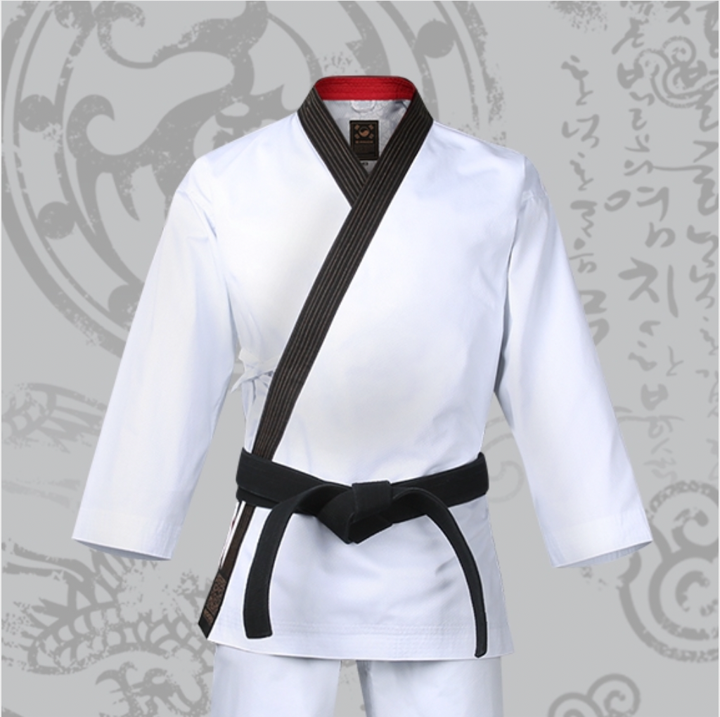 GEUM GANG Grand Master Uniform (White/Black)